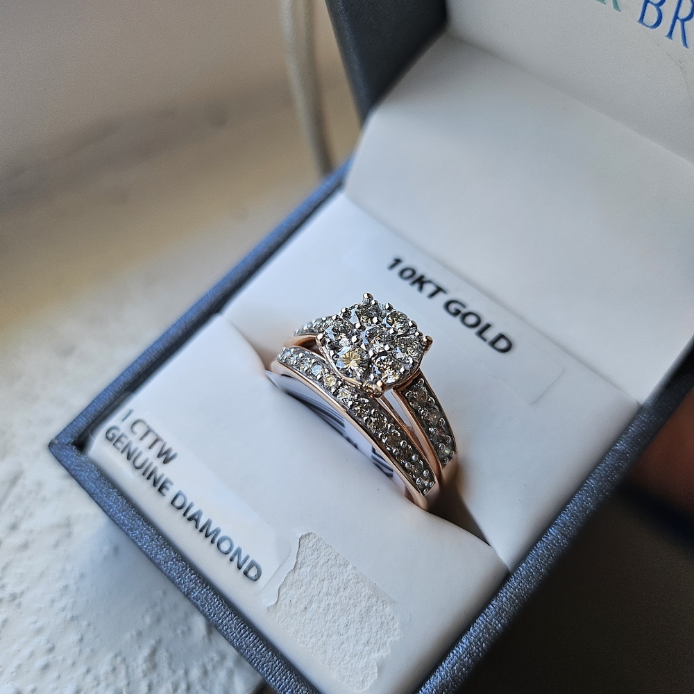 Elegant 10KT Rose Gold Diamond Ring Set 1cttw